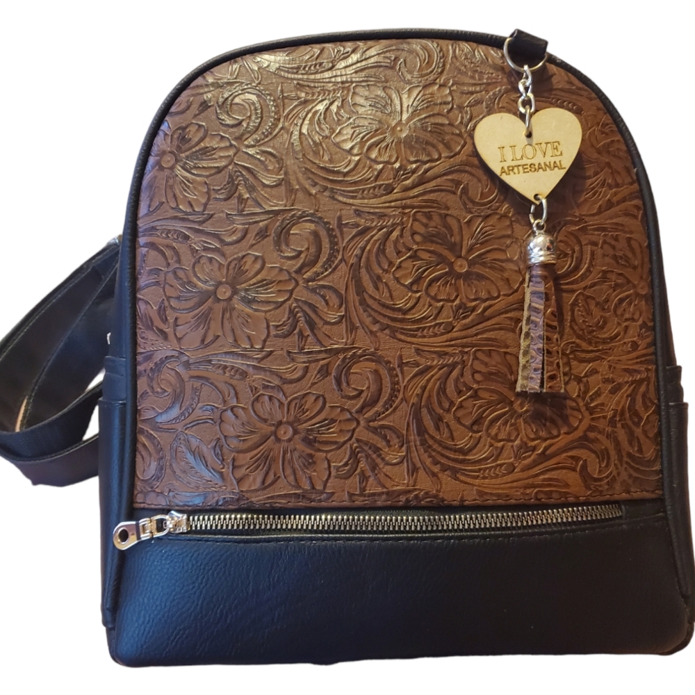 NWOT Leather Backpack- I love Artesanal- Black/brown handmade